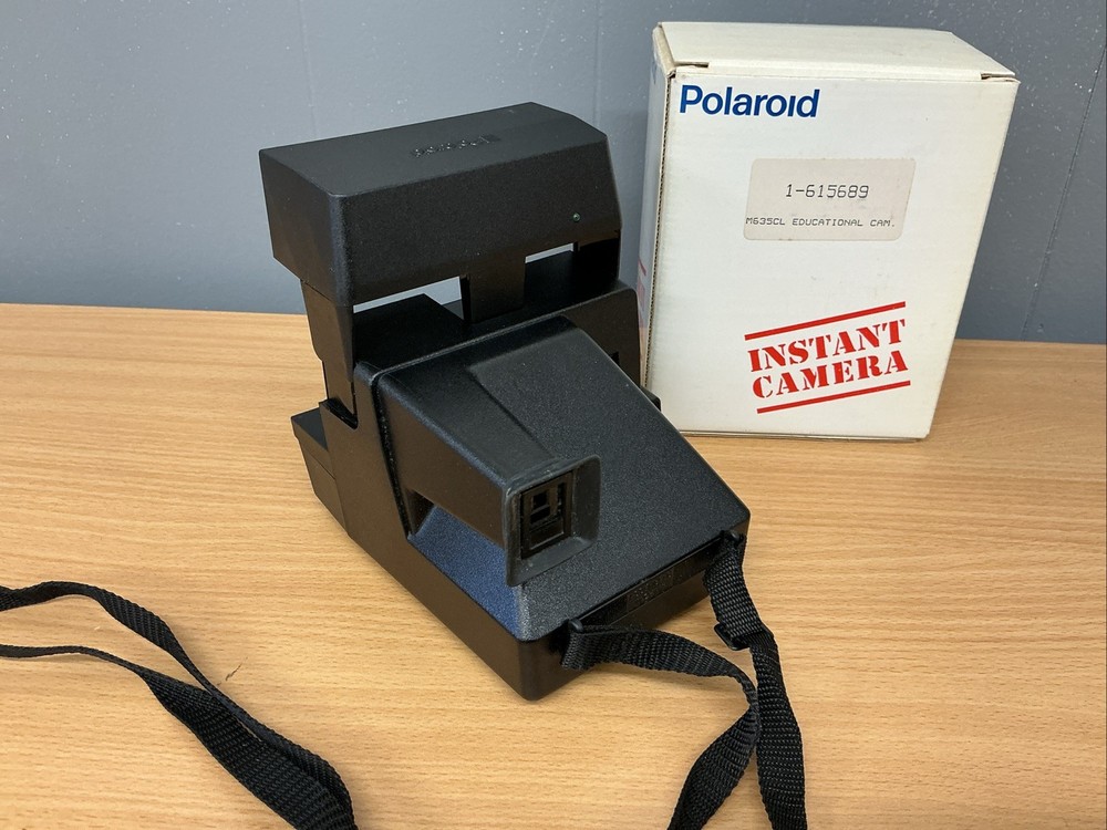 Polaroid M635CL Instant Camera PEP Educational Edition 600 EUC. Excellent!