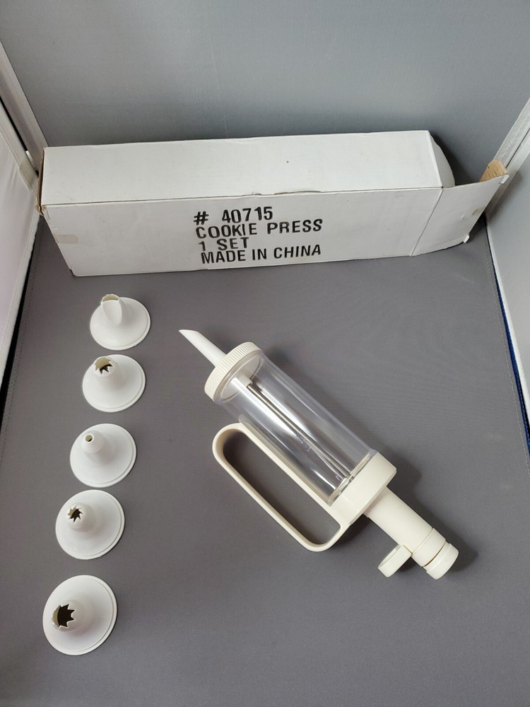 Cookie Press Set 6pc Set White Plastic