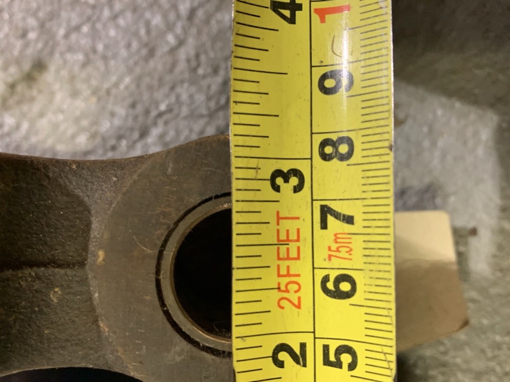 LEYLAND BMC AUSTIN MORRIS Spring Shackle EMK5498