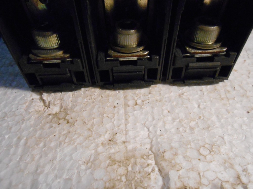 USED SCHNEIDER NSX 160B WITH STEM