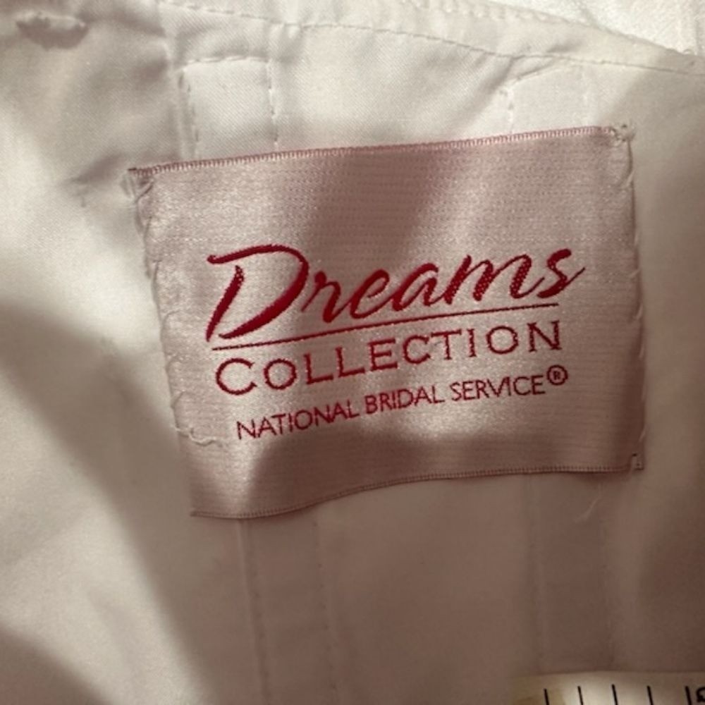 DREAMS COLLECTION Strapless Wedding Dress Altered Size 8