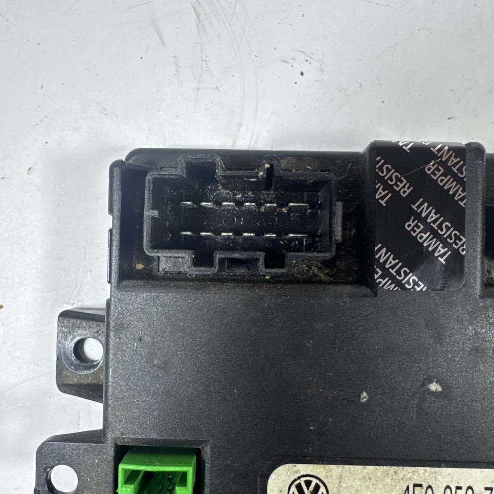 04-10 Audi A8 S8 Left Driver Side Memory Seat Control Module OEM