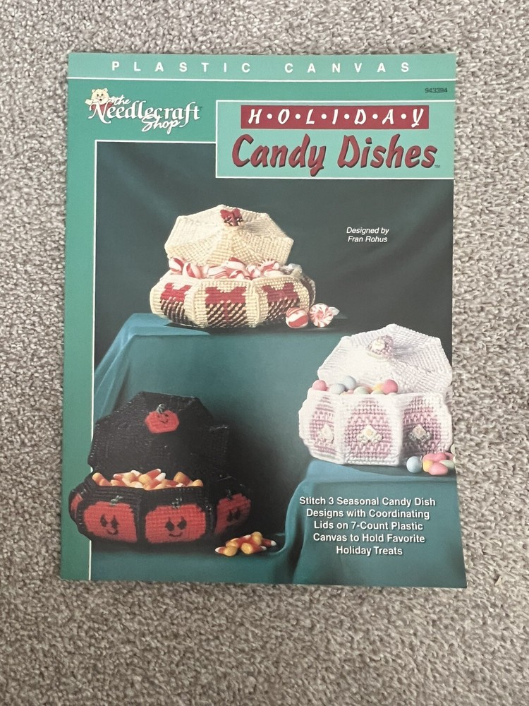 The Needlecraft Shop Plastic Canvas Pattern Holiday Candy Dishes