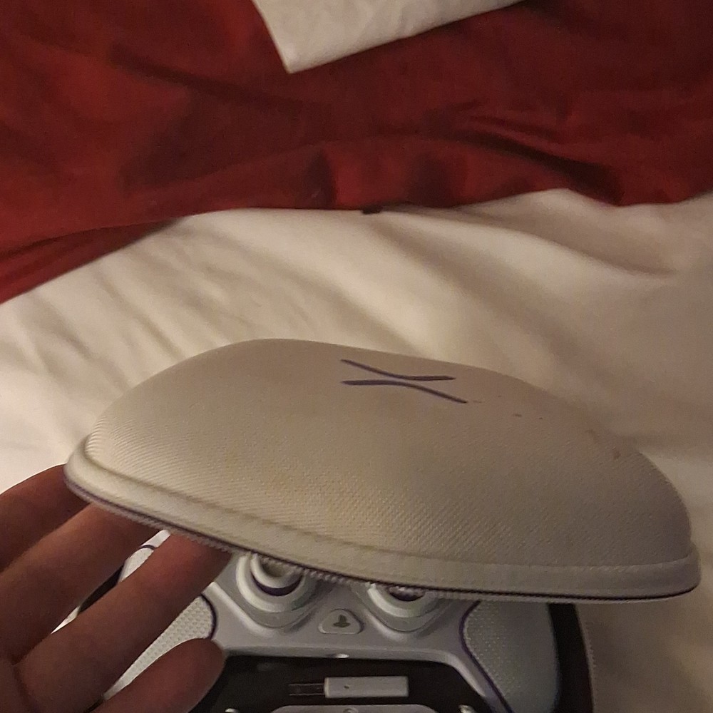 Victrix Pro BFG Controller Bundle Carrying Case Thumbsticks D-pad Screwdriver