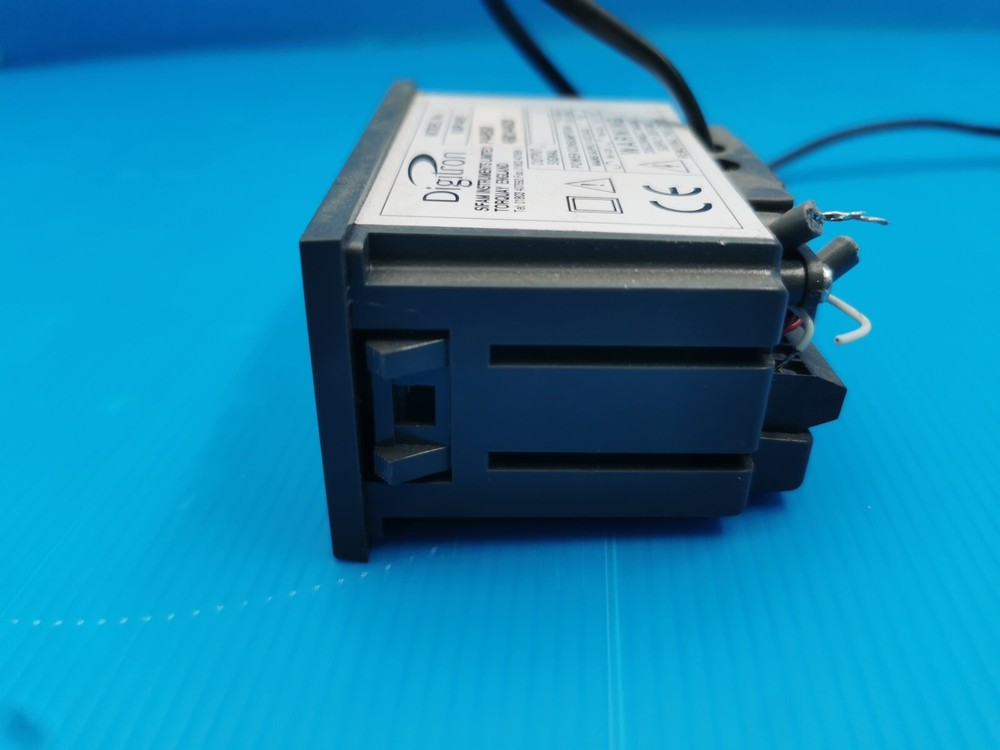 Digitron P445SR VAP 445 Pressure Indicator