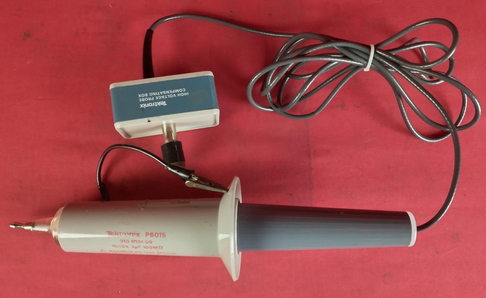 Tektronix P6015 High voltage probe