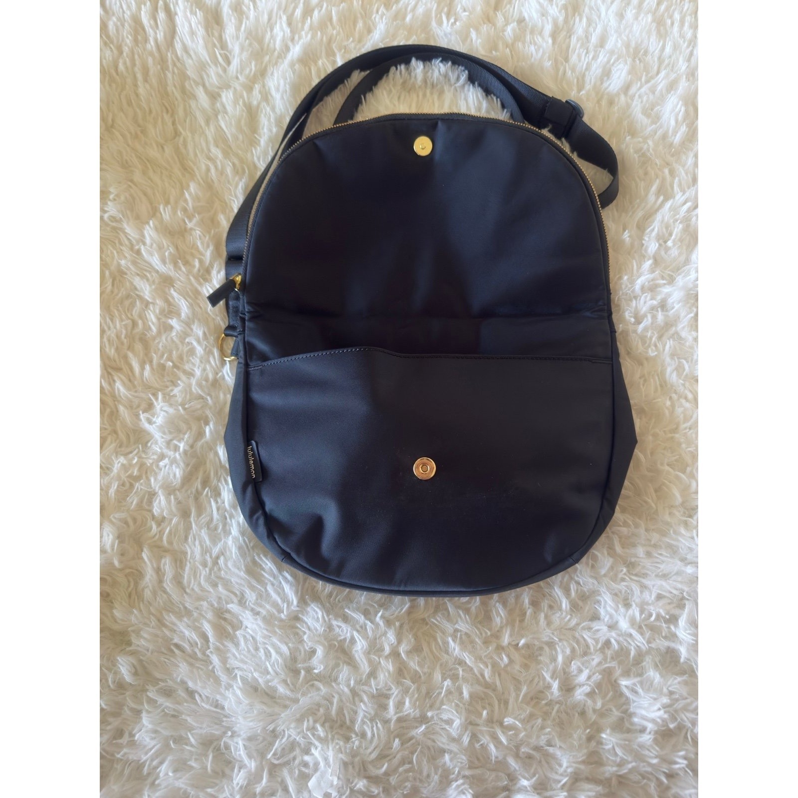 Lululemon All Night Festival Bag 5L Black Gold– Trendy Crossbody