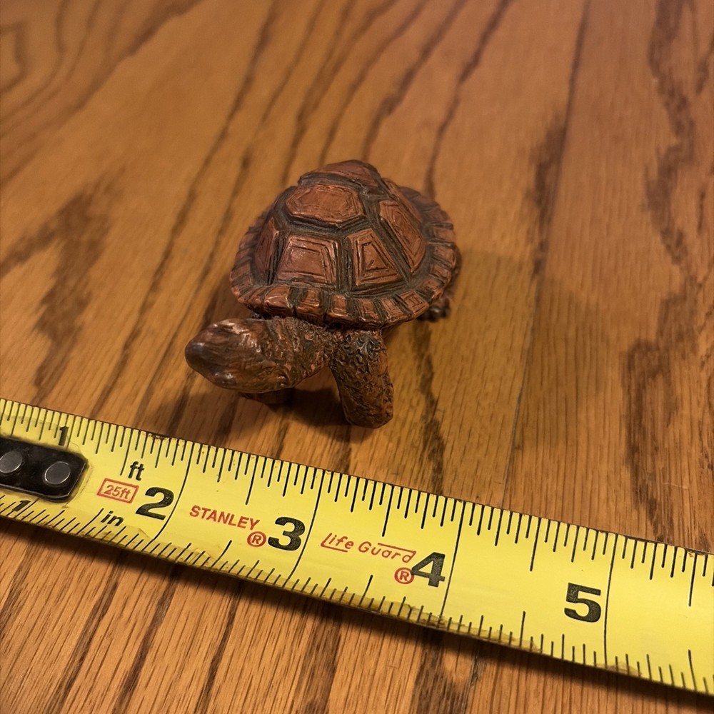 Small 3” Resin Turtle Unbranded