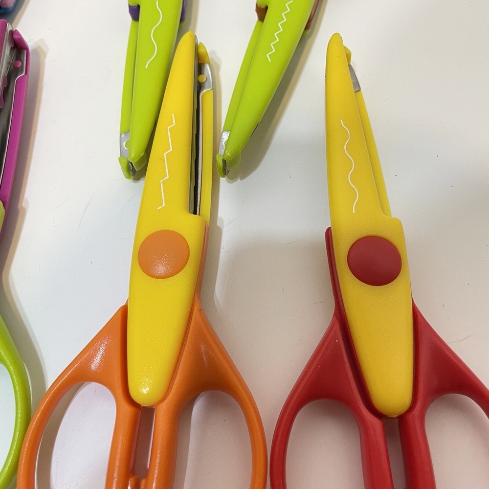 Generic Paper Edgers Lot 12 Edging Scissors Scrapbooking Crafts No Duplicates
