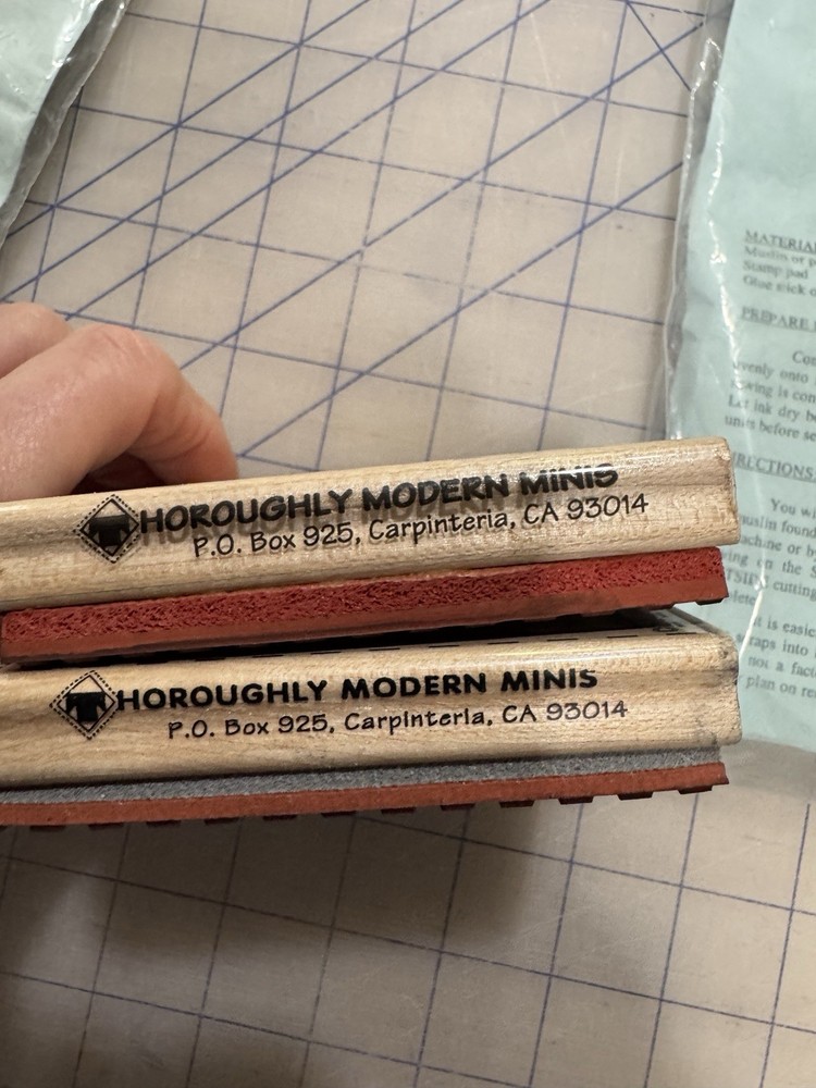 THOROUGHLY MODERN MINIS "FANCY FISH" AND "FAN" USED PLUS PATTERN