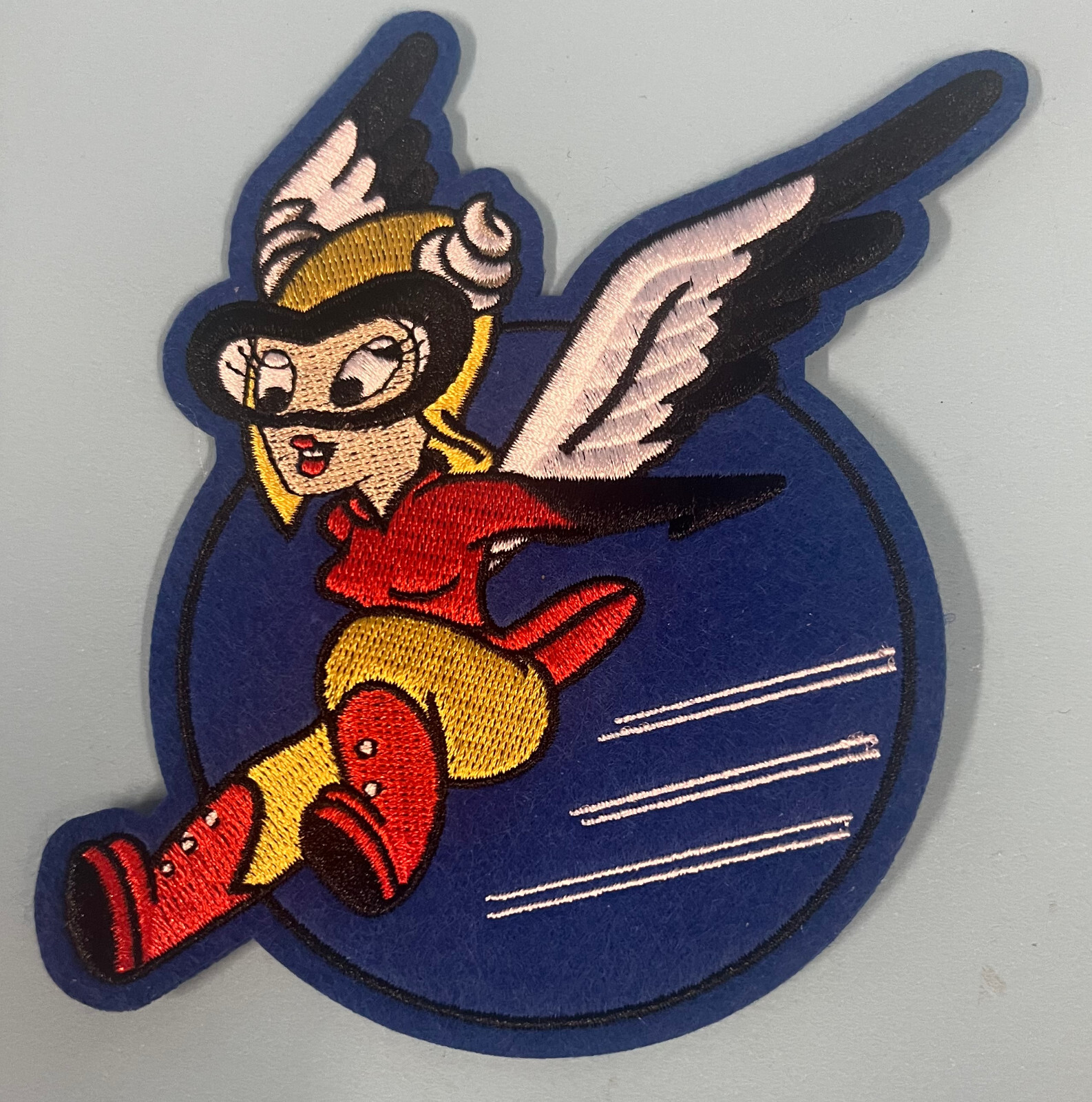 WASP "FIFINELLA" PATCH ~WOMENS AIR FORCE SERVICE PILOTS -FELT CONSTRUCTION