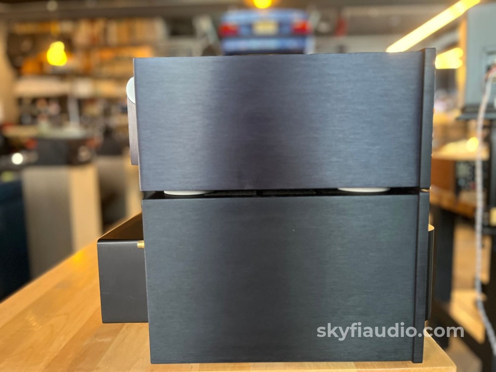 Mark Levinson No. 31 Top Loading CD Transport w/ No. 30 Reference Digital Proces