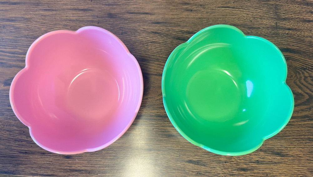DECORATIVE PINK/GREEN BOWLS SPRITE