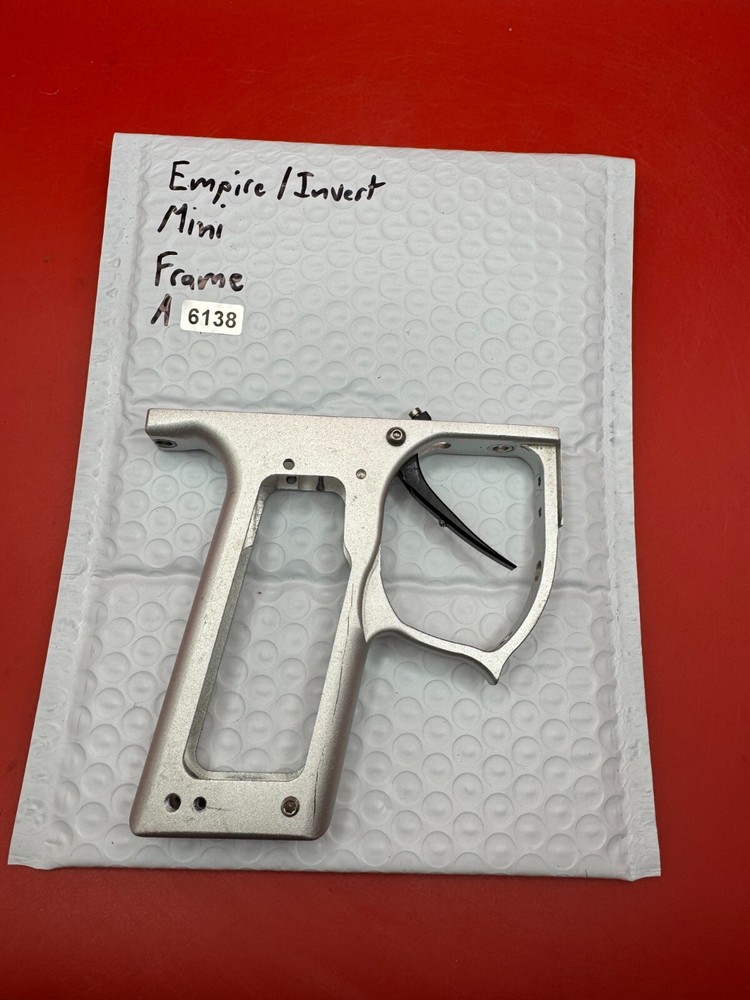 Empire / Invert Mini Frame