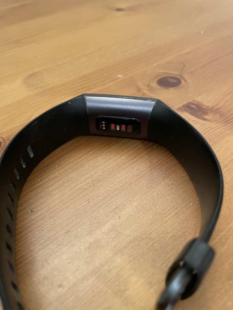 Fitbit Charge 3 With Power Cord, Used, Excellent Condition