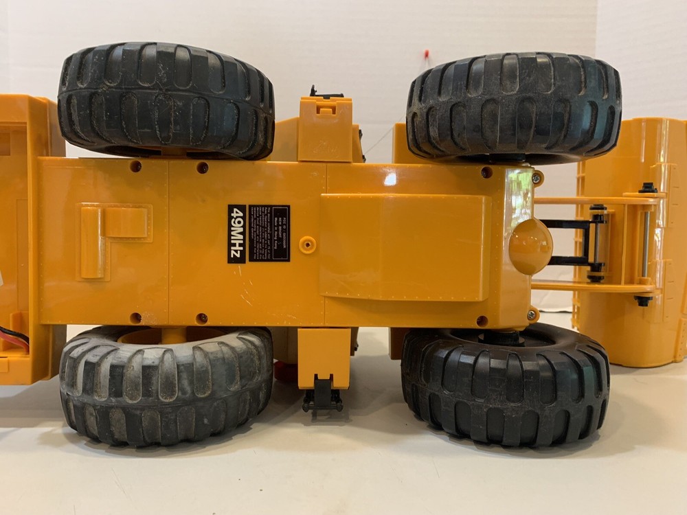 Vintage New Bright CAT Caterpillar 992C Wireless Remote Control 49MHz Front Load
