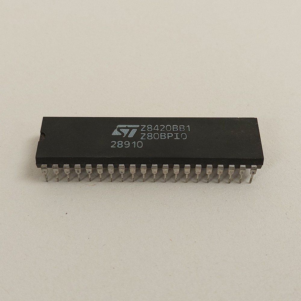 Z8420BB1 STM INTEGRATED CIRCUIT X1PC