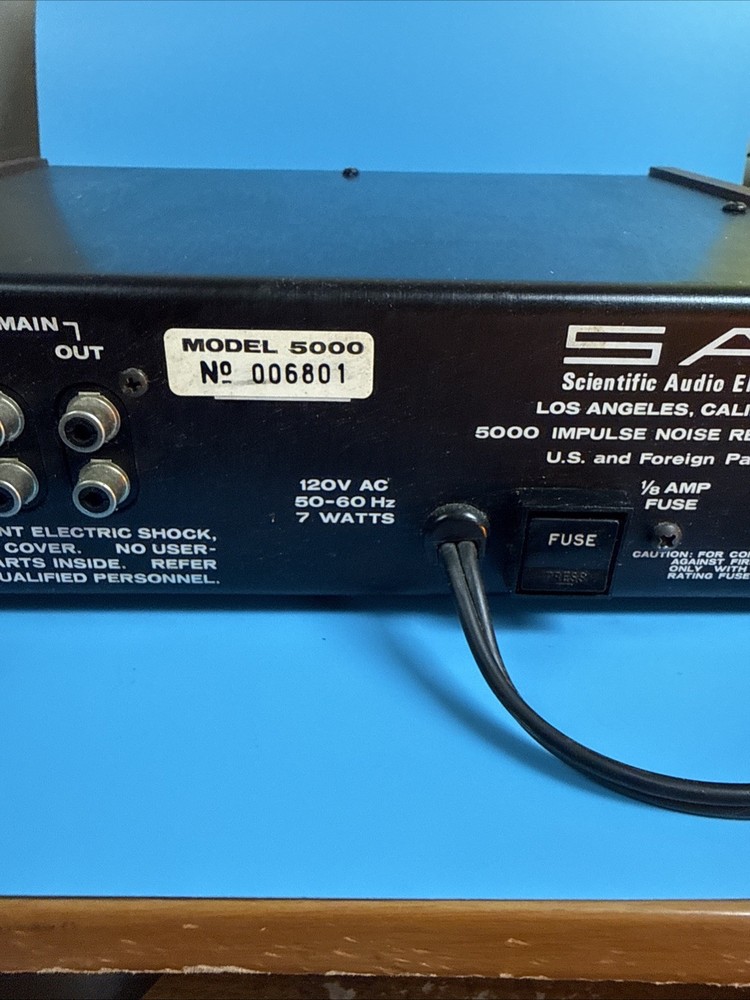 SAE 5000 Impulse Noise Reduction System Vintage Hi-Fi Audio Processor