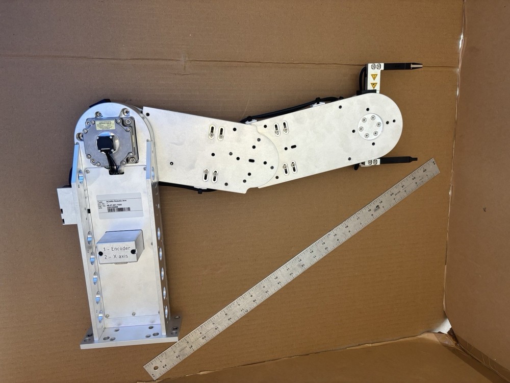 Evident SCARA robotic arm with Keyence Laser Sensor LR-Z
