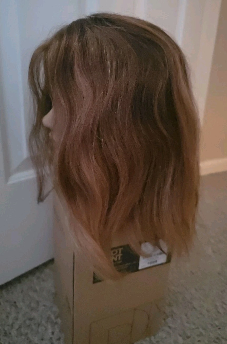 Pivot Point Erika Mannequin Head For Cosmetology Practice Pre-Owned