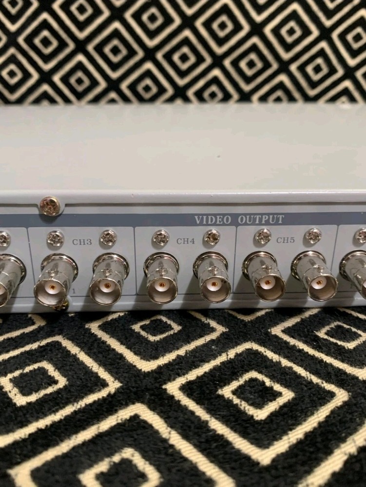 Eyemax 8CH Multi Video Selector Loop Through - 100% Working (Tested)