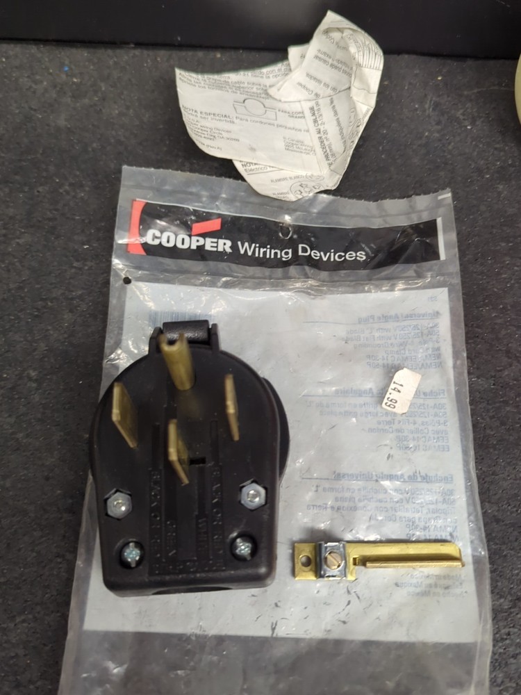 Cooper S21 Universal Angel Plug NEW