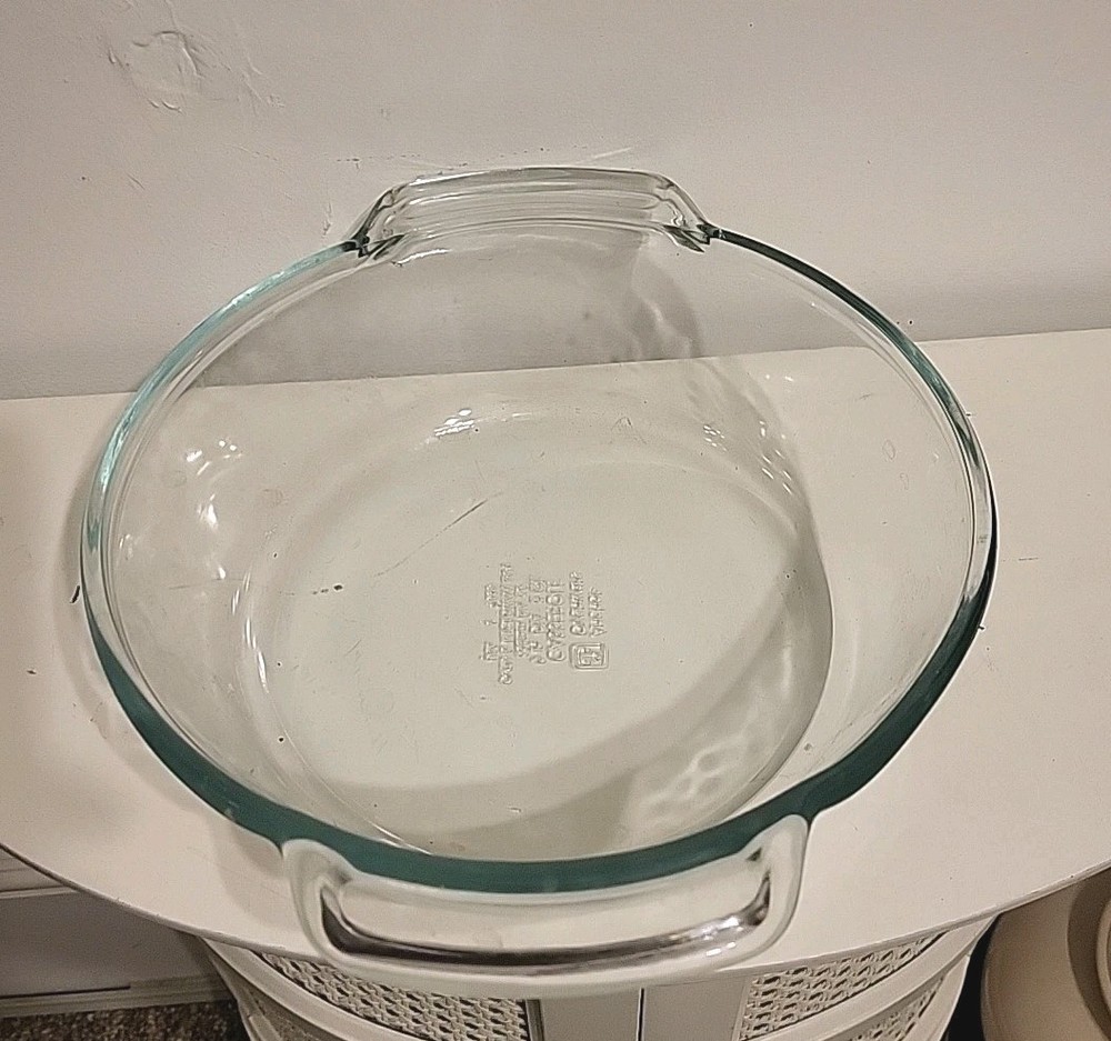 VTG Covered Casserole & Silver Plate 10" Glass Baking Dish Elegant Serving Set