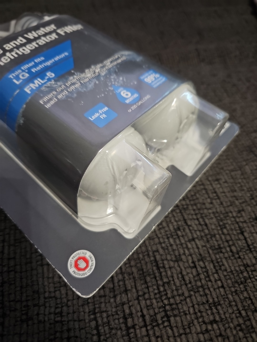 BRAND NEW!! HDX Refrigerator Water Filter Replacement (2-pack) LT1000P