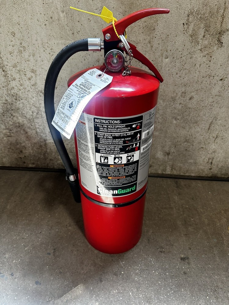 ansul fire extinguisher FE36 CLEANGUARD 13.5 Sensitive Electronics Extinguisher
