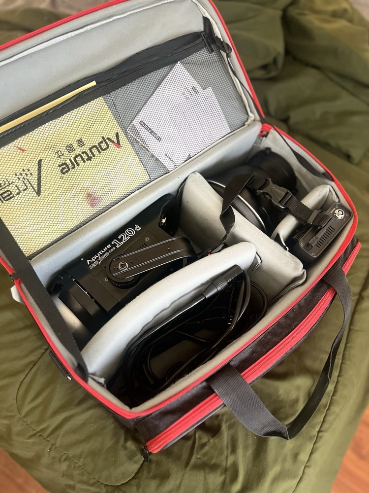 Aputure LS120 Light Storm LS and carrying case