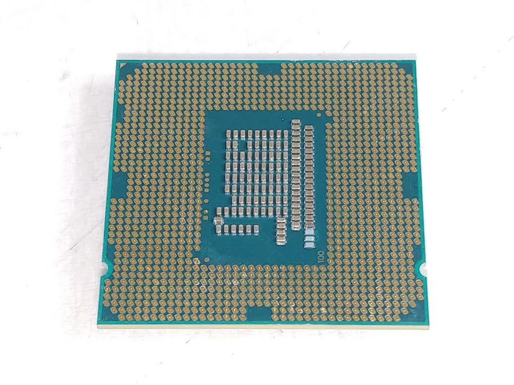 Intel Core i3-3220 3.30 GHz LGA 1155 Desktop CPU Processor SR0RG