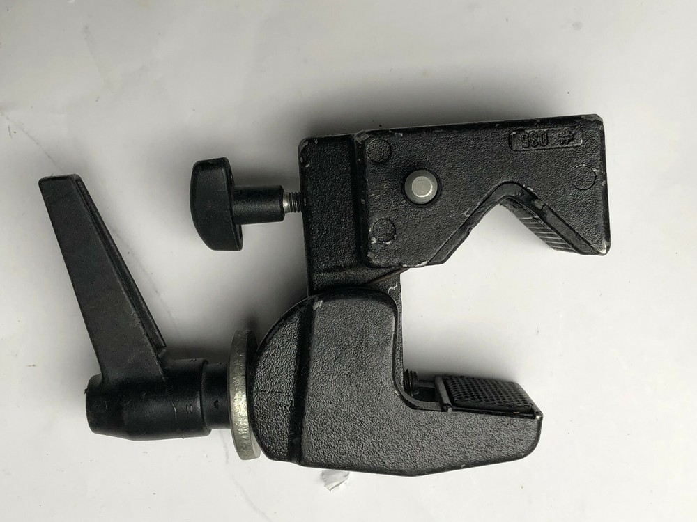 Manfrotto 035 Super Clamp + 013 Double-ended Stud