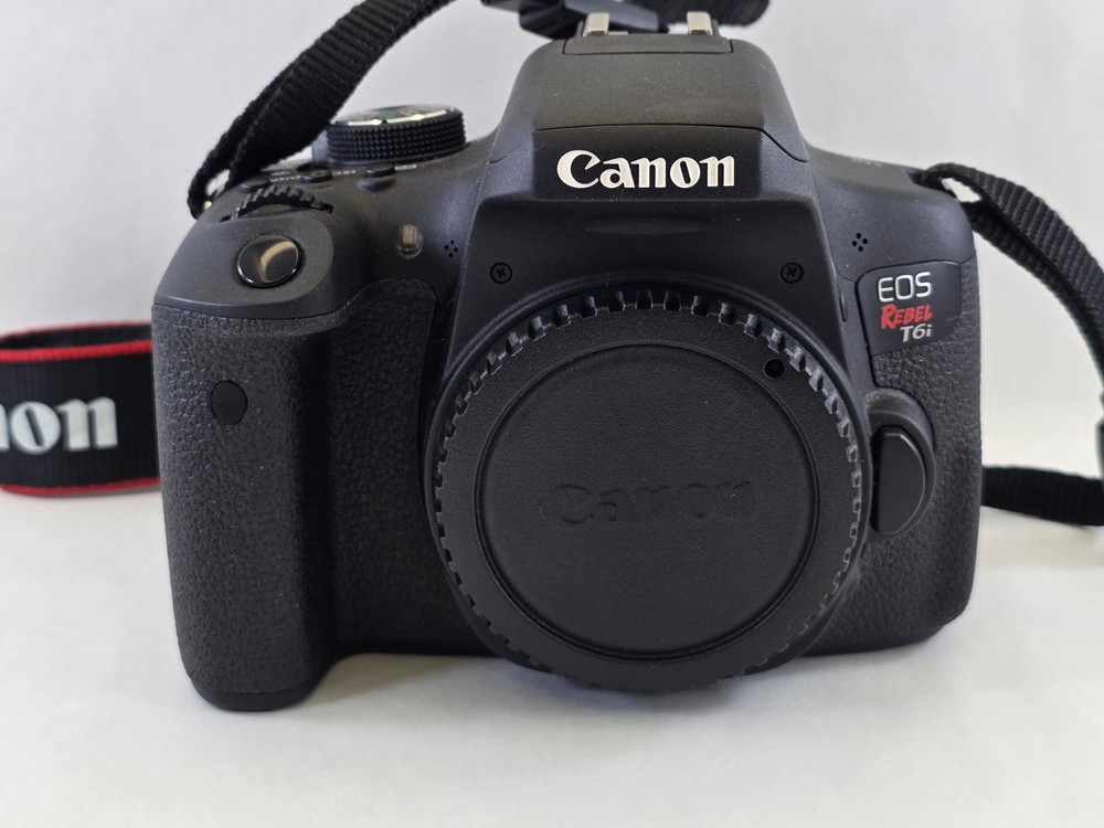 Canon EOS Rebel T6i DSLR Camera