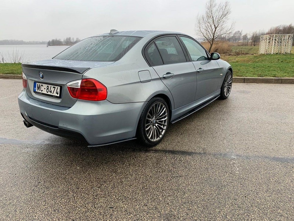 For 3 E90 E91 M Sport Rear bumper Side Splitters flaps ABS Gloss