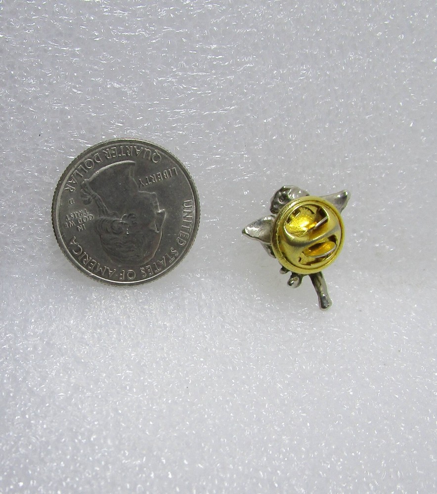 Angel Silver Tone Pin
