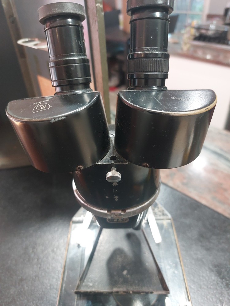 Spencer AO Microscope Binocular Two Eye Pieces Case And Key Works