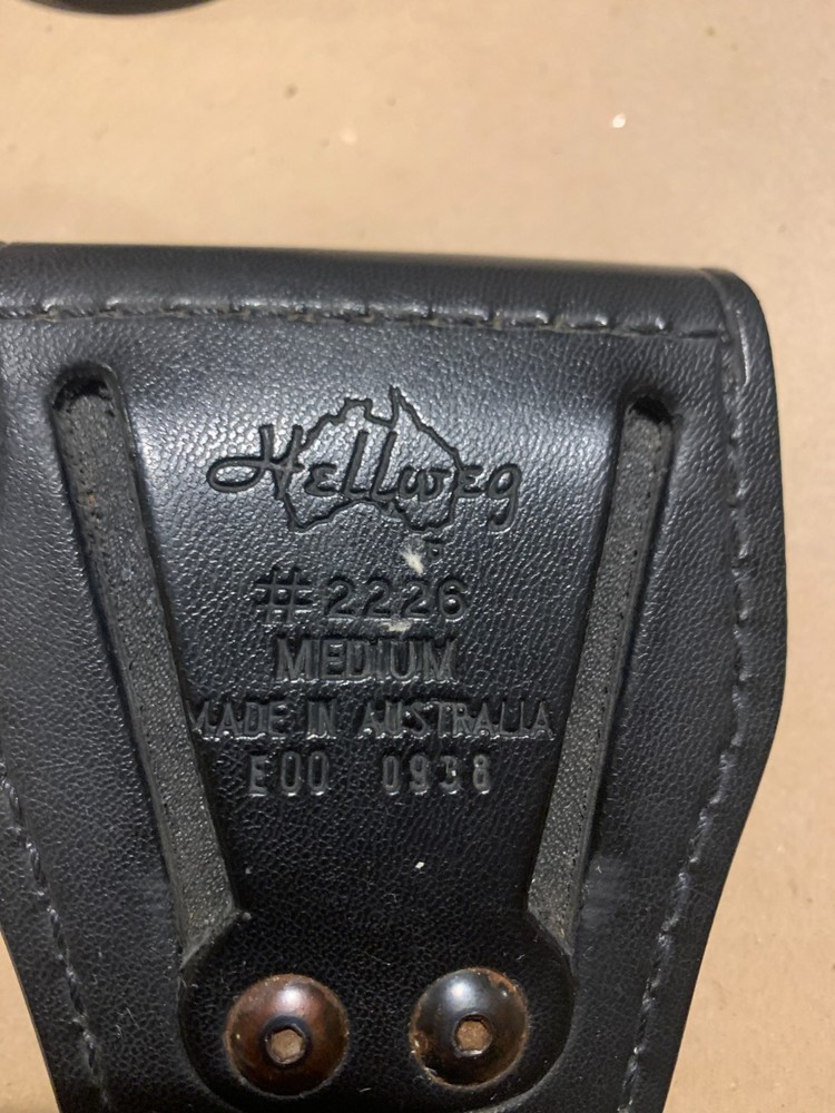 Hellweg Australian Made Handcuff Pouch