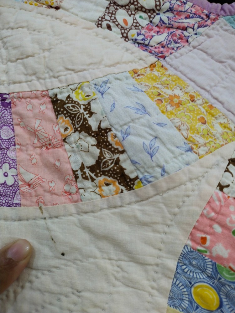 Vintage Double Wedding Ring Quilt Hand Stitched Patchwork Cottagecore A188