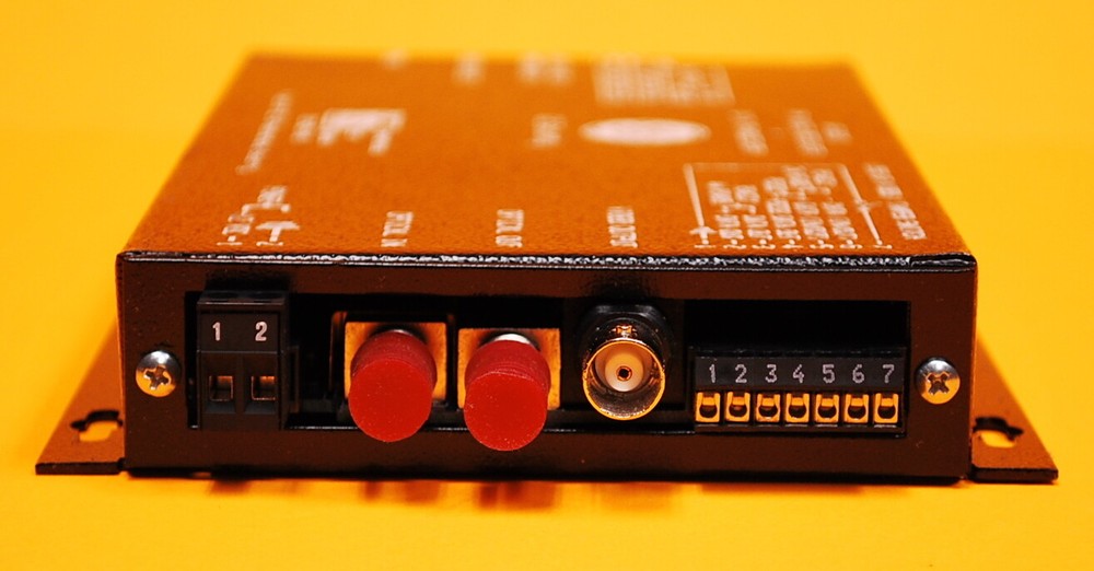 Interlogix VR1910 FM Receiver