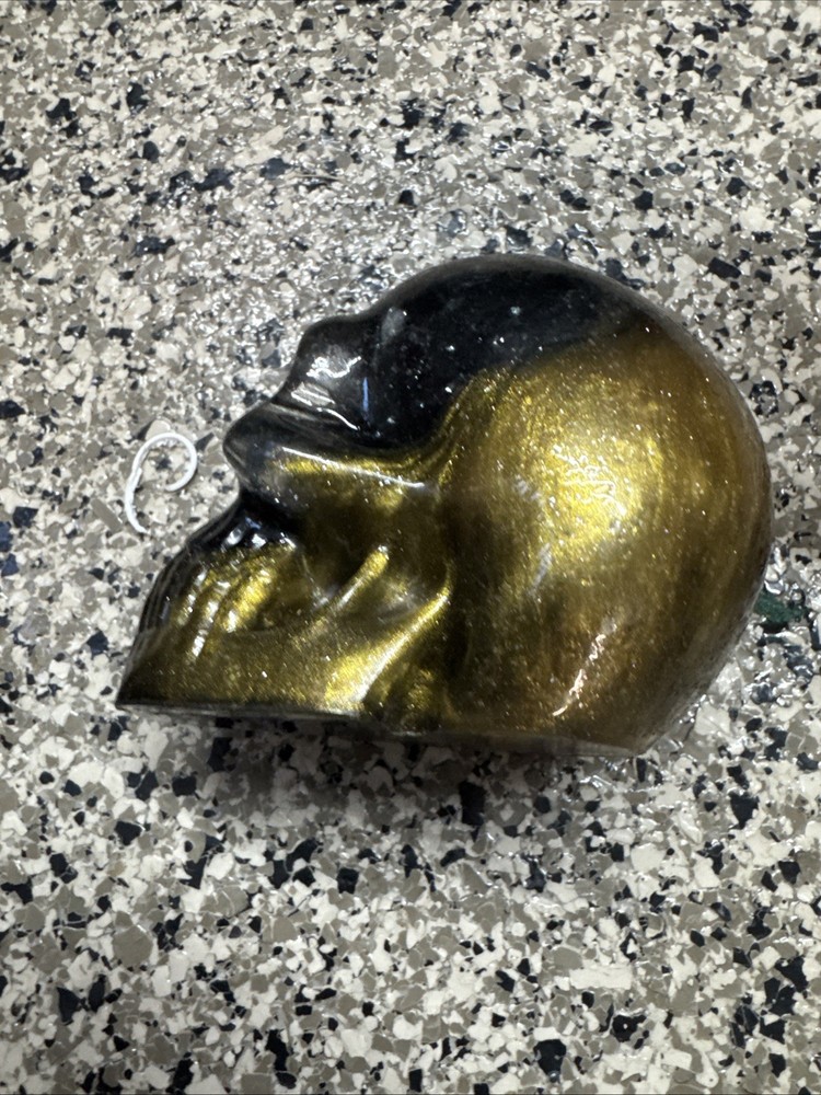 Acrylic multicolour skulls 2”,3”
