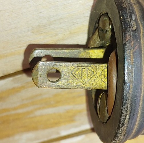 Original 1940's ROUND 2-PRONG AC PLUG