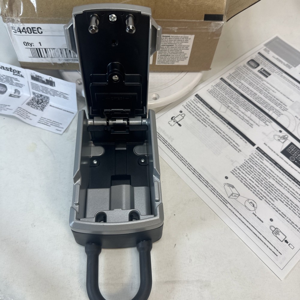 Master Lock 5440EC Bluetooth & Electronic Portable Lock Box IOS & Android