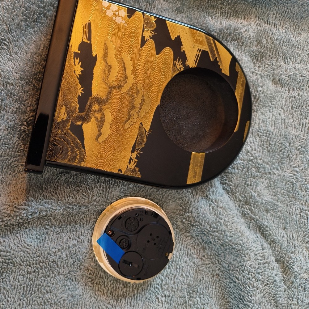 Yamanaka Urushi Lacquer Table Clock