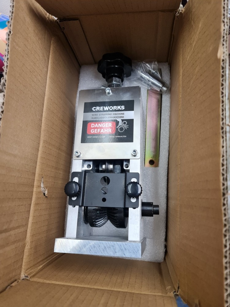 CREWORKS Manual Wire Stripper Machine, 0.06"-1" Wire Stripping Machine, Wire...