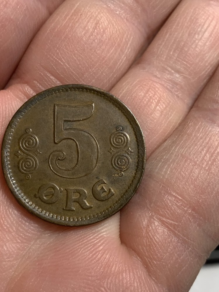 1917 Denmark 5 Ore, coin circulated