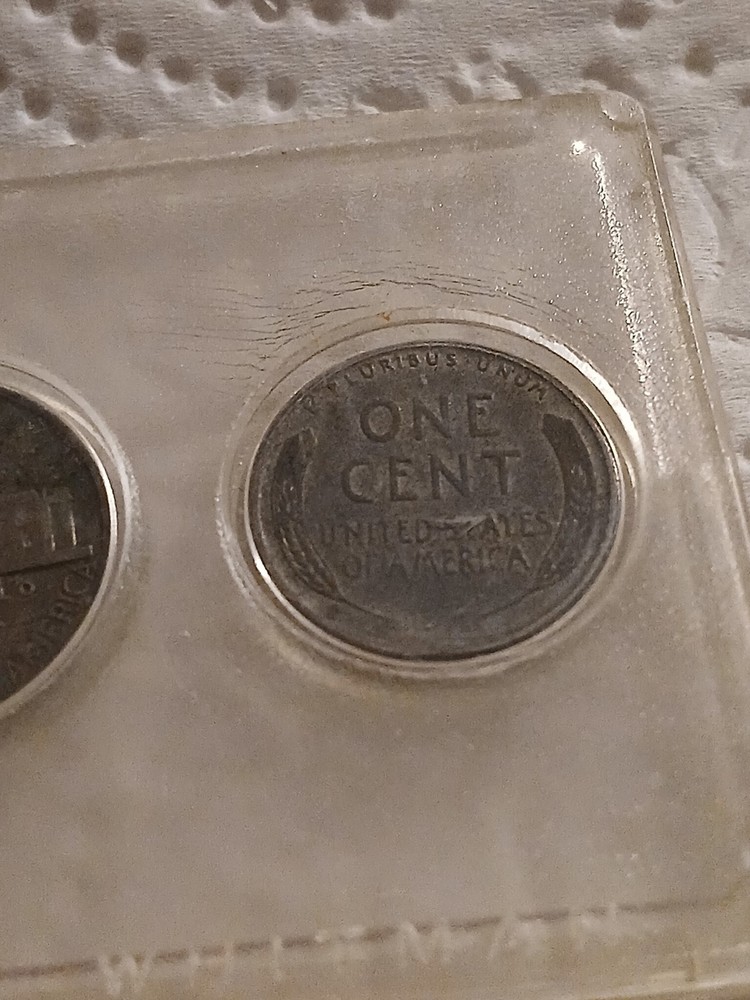 1943 US Mint Coin Set Plain