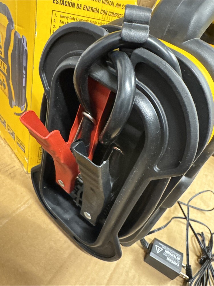 DEWALT Portable Power 2000 Peak Amp Jump Starter w/Digital Compressor