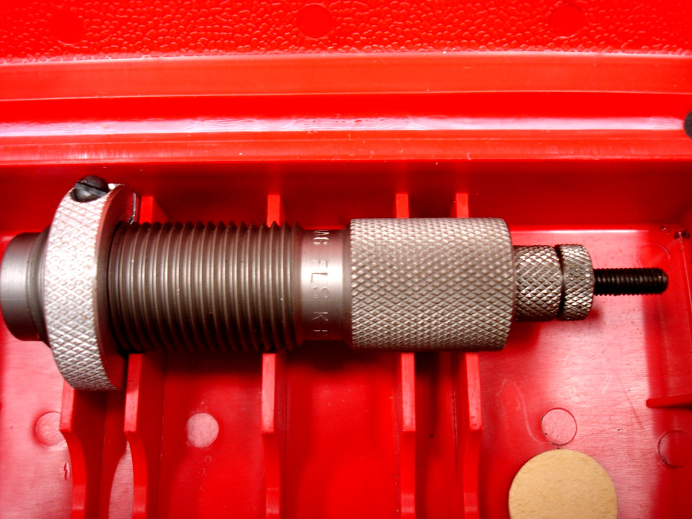 BONANZA BENCHREST TWO RELOADING DIE SET BOX W/ INSTRUCTIONS # 15004471