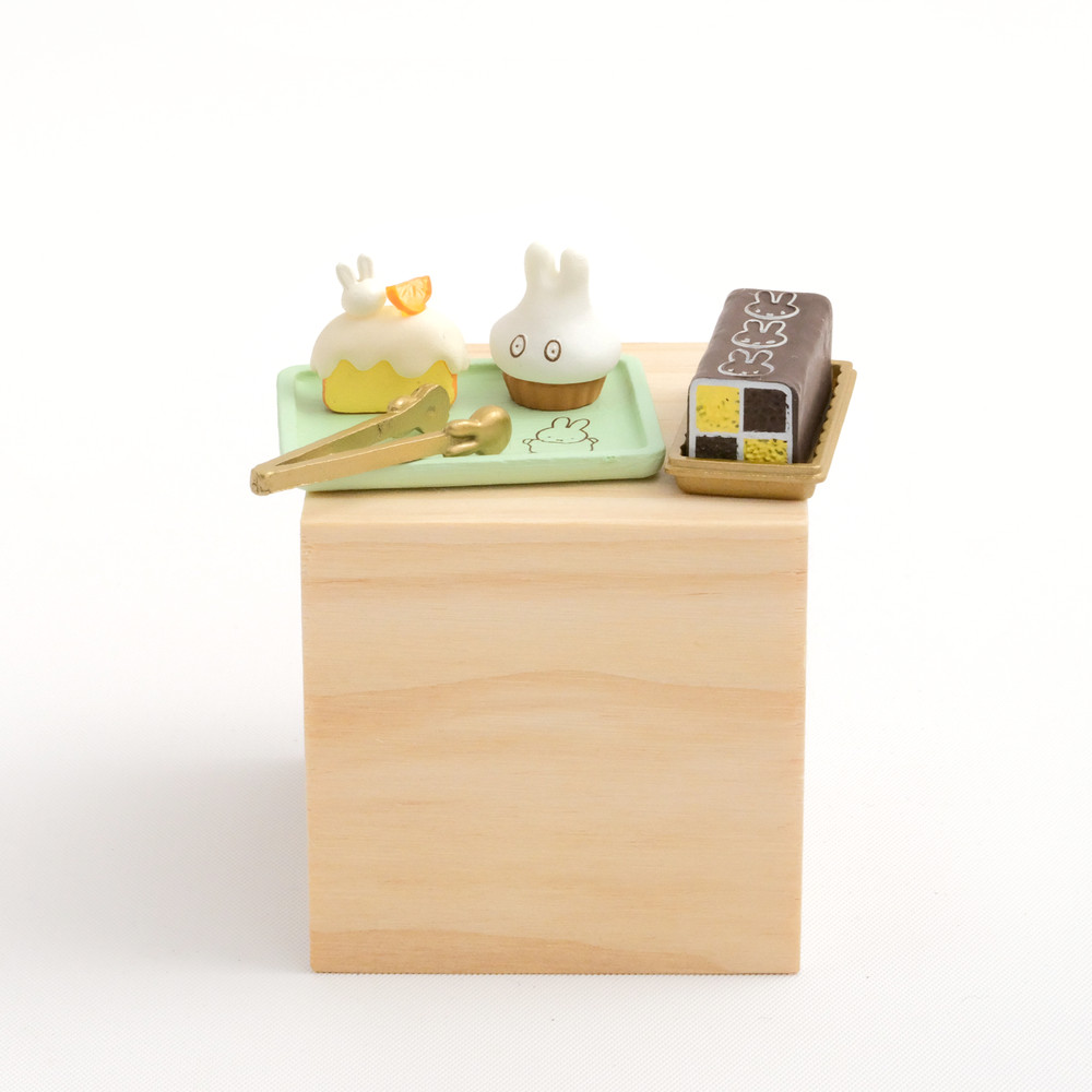 RE-MENT - miffy sweets shop - Confirmed