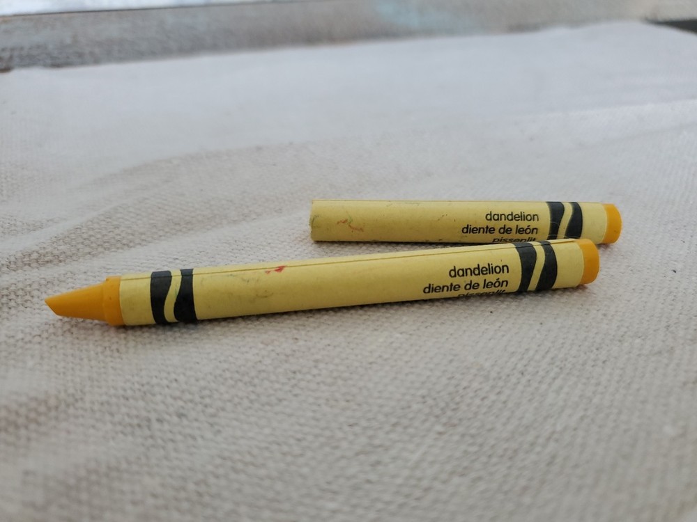 Dandelion Crayola Crayons